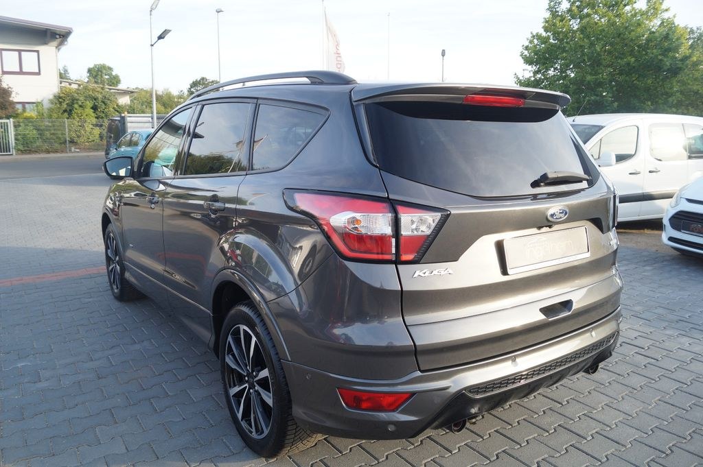 نمای دیگر فورد کوگا ST-Line 4x4 اتوماتیک دوربین ناوی PDC کروز