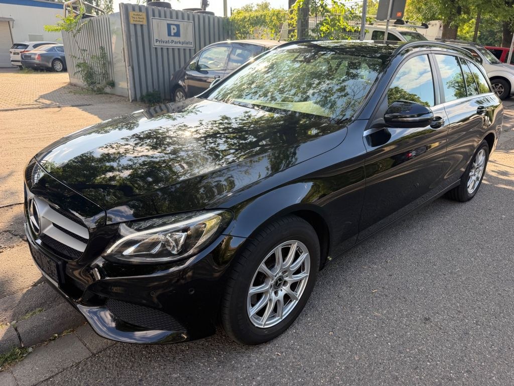 نمای دیگر مرسدس بنز C 200 C T-Modell C 200 d G-Tronic Plus EURO 6