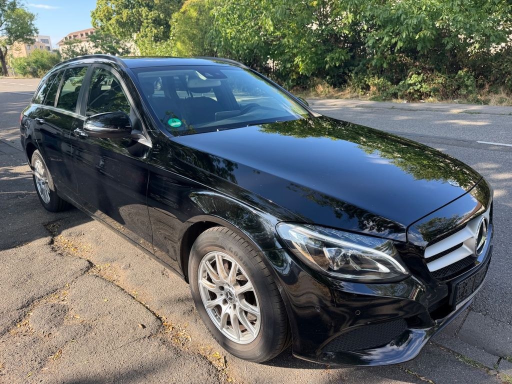 نمای دیگر مرسدس بنز C 200 C T-Modell C 200 d G-Tronic Plus EURO 6
