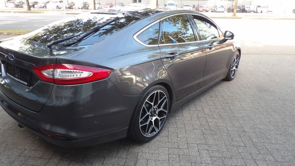 نمای دیگر فورد Mondeo Lim. Titanium*19" ALU*Navi*AHK*