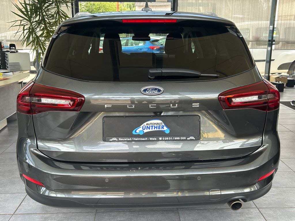 نمای دیگر فورد Focus Turnier*Automat.*Navi*Headup 24MonGarantie