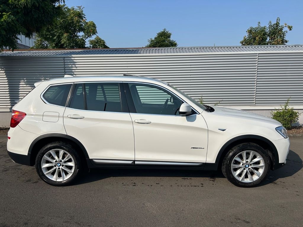 نمای دیگر بی ام و X3 xDrive 35 d xLine