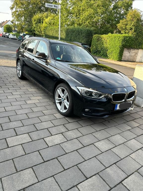 بی ام و 320d xDrive تورینگ Advantage اتوماتیک Adv...