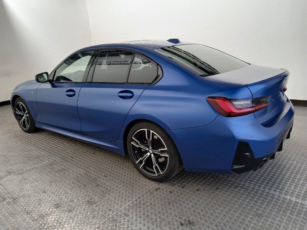 نمای دیگر بی ام و Lim. 320 d xDrive M Sport Panorama FROZEN PORTIM