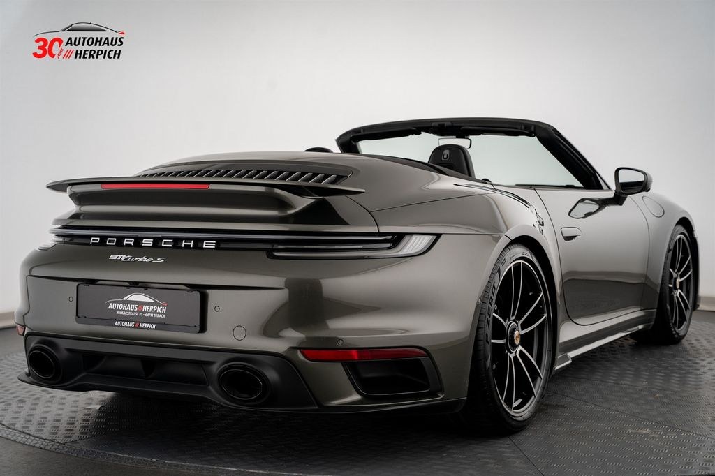 نمای دیگر پورشه 992 Turbo S Cabrio Burmester Inno.D. Lift Approv