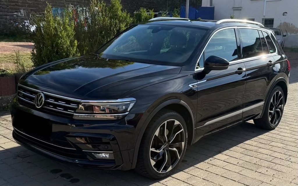 نمای دیگر فولکس واگن تیگوان 2.0 TDI SCR 176kW DSG 4MOTION R-LINE