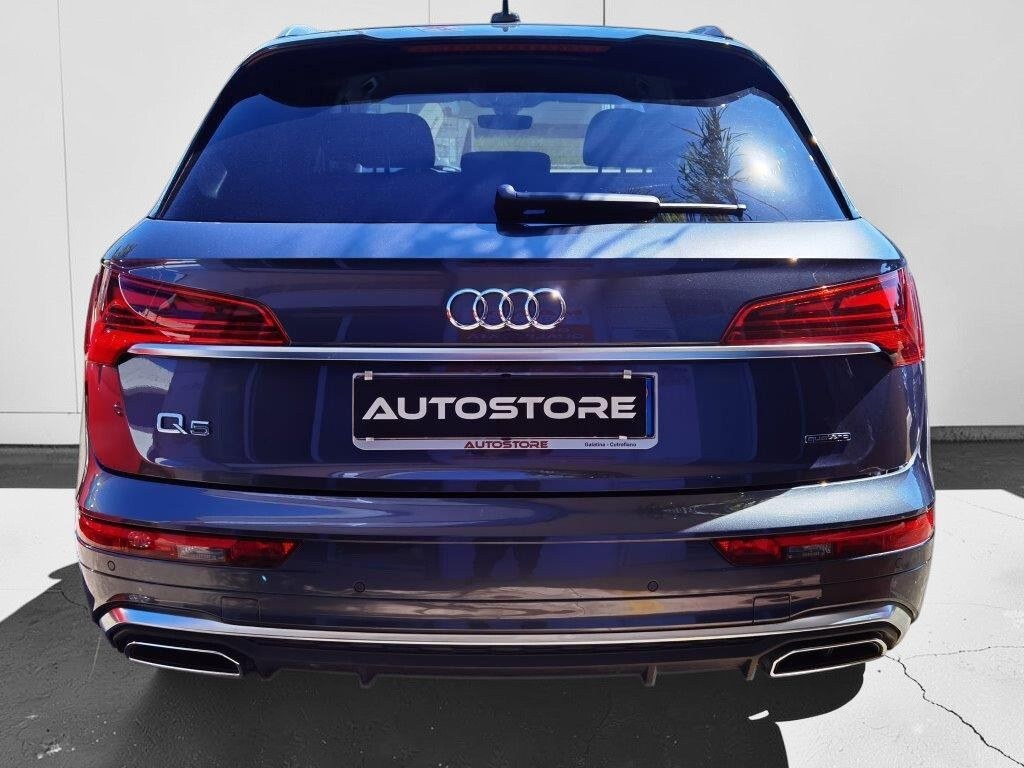 نمای دیگر آئودی Q5 40 TDI کواترو اس-ترونیک اس-لاین*98.000KM*