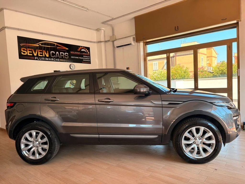 نمای دیگر لندروور رنج ایووک 2.0 TD4 150 CV 5p. بیزینس
