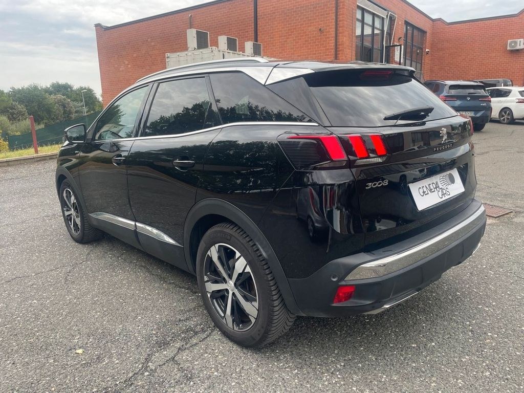 نمای دیگر پژو 3008 BlueHDi 130 S&S GT لاین