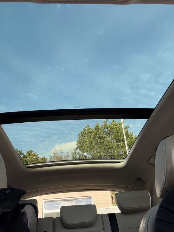 نمای دیگر آئودی Q5 2.0 TDI 120kW S line quattro -
