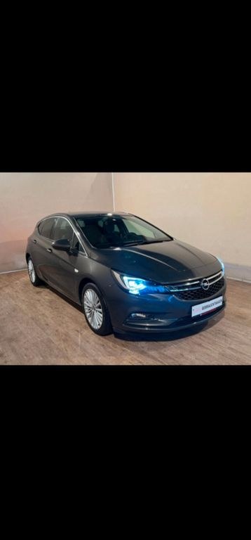 نمای دیگر Opel Astra 1.6 Turbo Innovation 147kW S/S Innovation