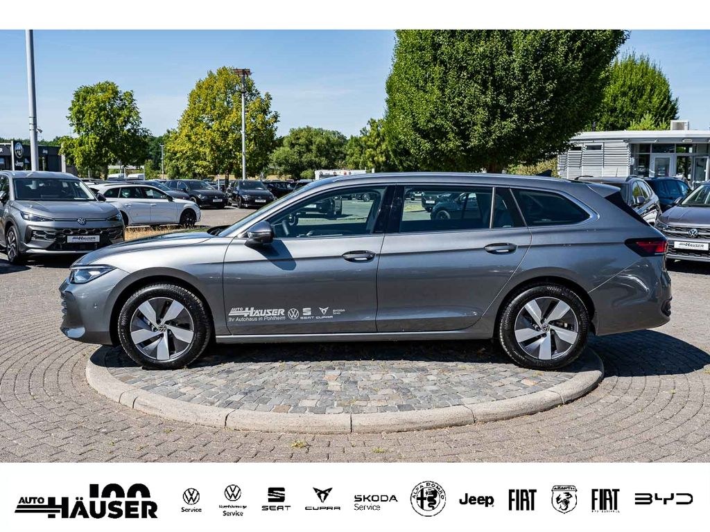 نمای دیگر فولکس واگن Passat Variant Business 2.0 TDI DSG AHK AREA-VIE