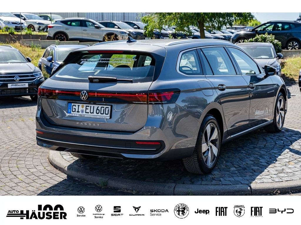 نمای دیگر فولکس واگن Passat Variant Business 2.0 TDI DSG AHK AREA-VIE