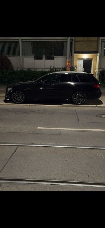 نمای دیگر مرسدس بنز C 43 AMG C 43 4MATIC T اتوماتیک استاندارد