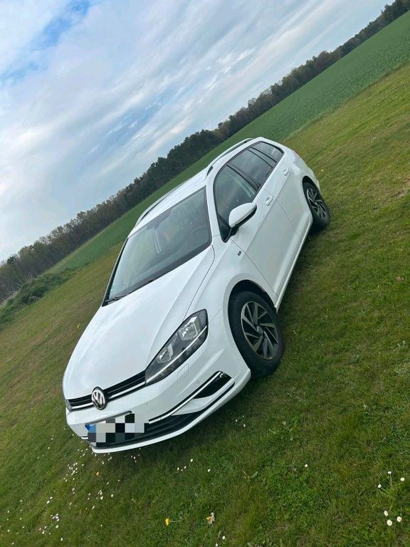 فولکس واگن VW گلف7 واریانت 1.0 TSI / 116 PS / TÜV نو