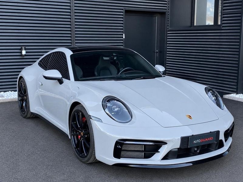 نمای دیگر پورشه 911 کاررا 4S 450 CV (992.1)