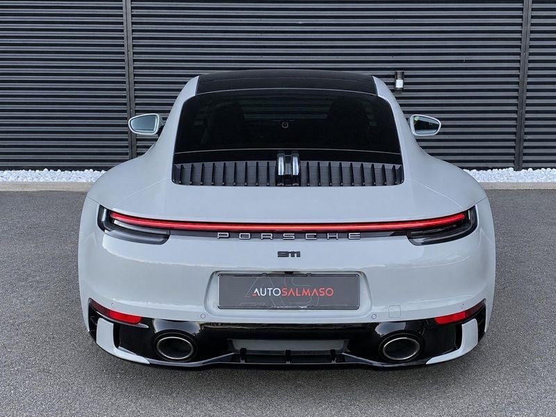 نمای دیگر پورشه 911 کاررا 4S 450 CV (992.1)