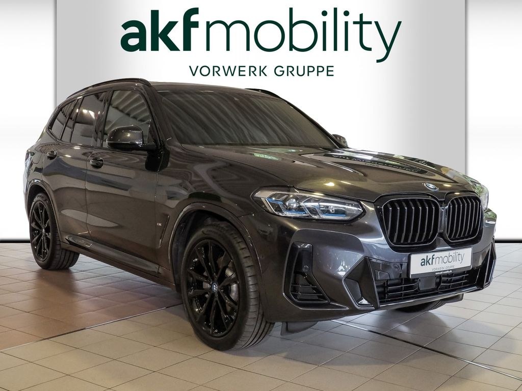 نمای دیگر بی ام و X3 M M اسپرت 30 E PHEV