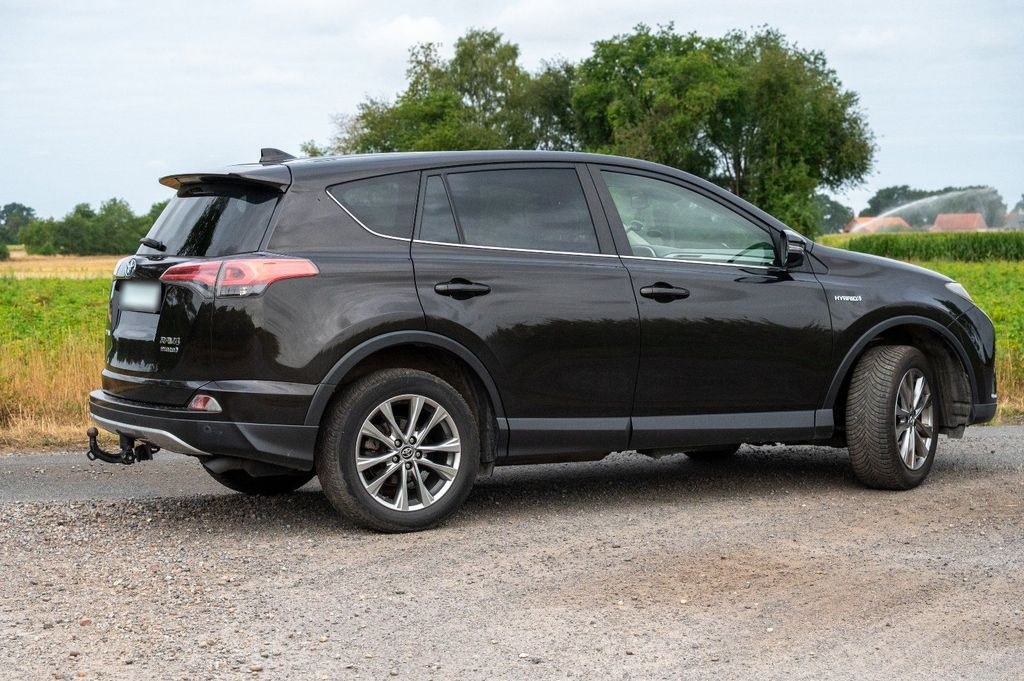 نمای دیگر تویوتا RAV 4 هیبرید اتوماتیک - Scheckheft...