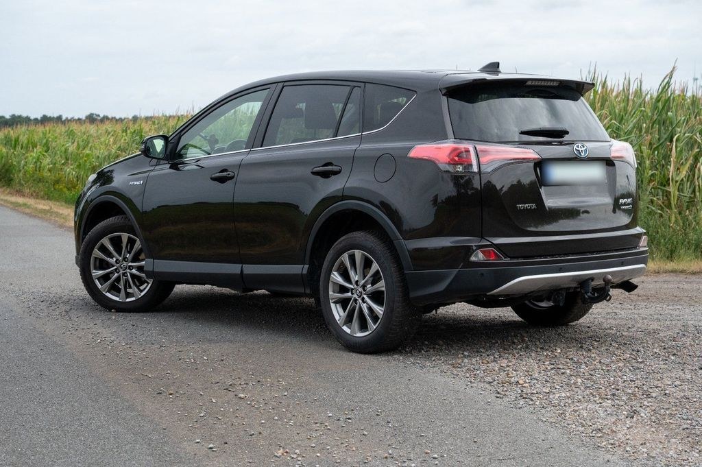 نمای دیگر تویوتا RAV 4 هیبرید اتوماتیک - Scheckheft...