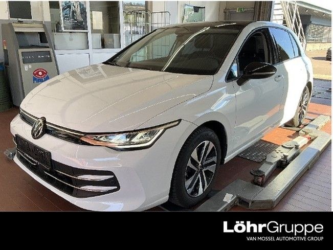 فولکس واگن گلف VIII 1.5 eTSI DSG Energy AHK
