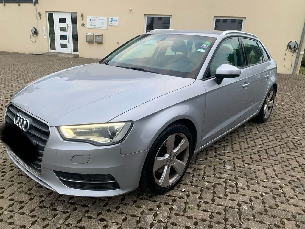 آئودی A3 اسپرت‌بک 1.4 زنون کولر ناوبری TÜV