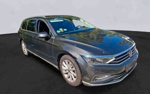 نمای دیگر فولکس واگن Passat Variant 2.0TDI IQ.LIGHT*ACC*AHK*RFK*ALC/L