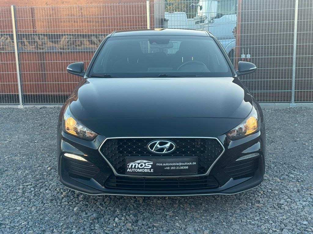 نمای دیگر هیوندای i30**N لاین**اتوماتیک**یک دست**