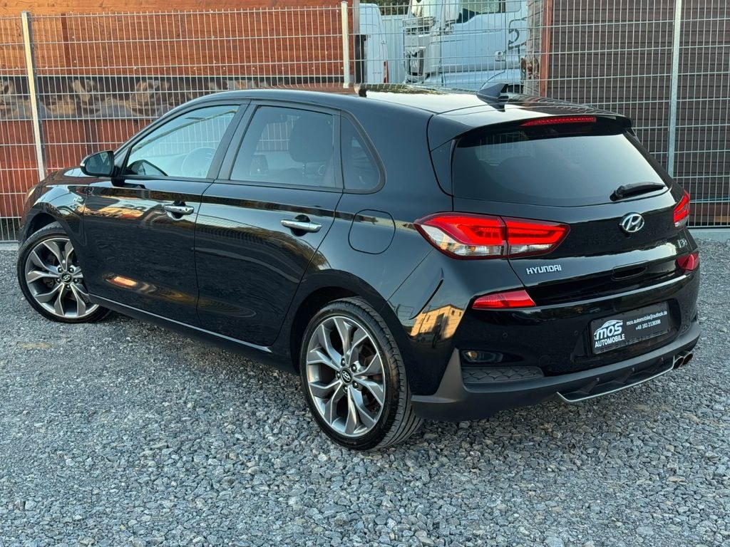 نمای دیگر هیوندای i30**N لاین**اتوماتیک**یک دست**