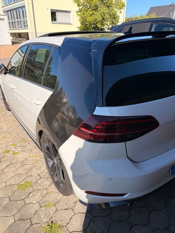 نمای دیگر فولکس واگن گلف 2.0 TDI GTD