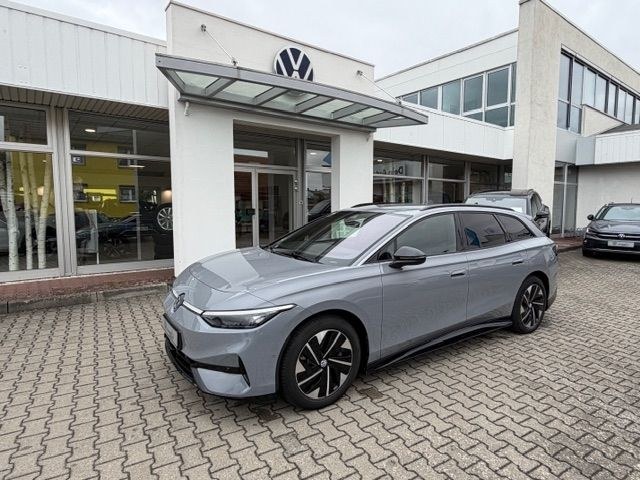 نمای دیگر فولکس واگن ID.7 تورر Pro S 210 KW 91 KWh