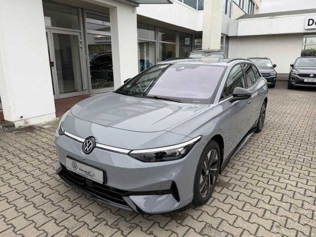 نمای دیگر فولکس واگن ID.7 تورر Pro S 210 KW 91 KWh