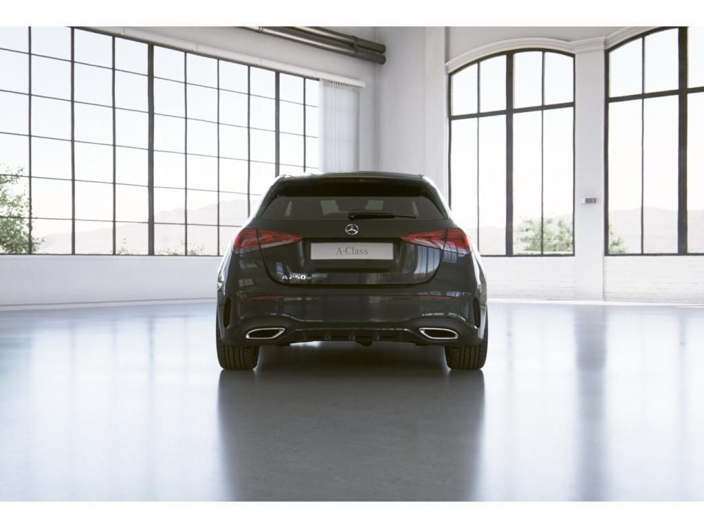 نمای دیگر مرسدس بنز A 250 e AMG چرم خاکستری+پانوراما+360°+M-LED+هایفای+دیسترونیک