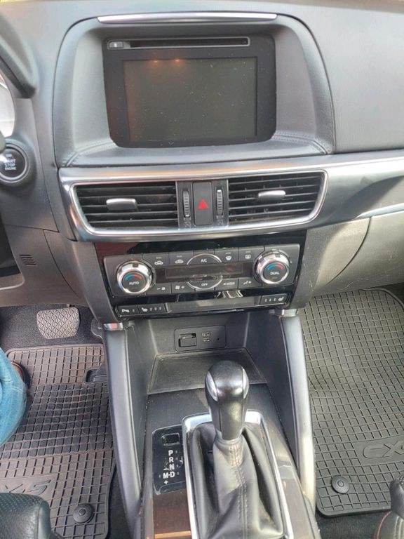 نمای دیگر مزدا cx 5
