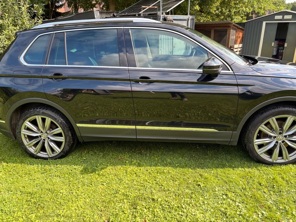 نمای دیگر فولکس واگن تیگوان 2.0 TDI SCR 140kW DSG 4MOTION هایلاین...