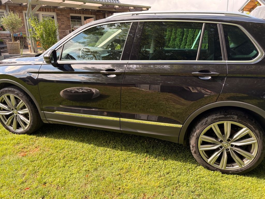 نمای دیگر فولکس واگن تیگوان 2.0 TDI SCR 140kW DSG 4MOTION هایلاین...