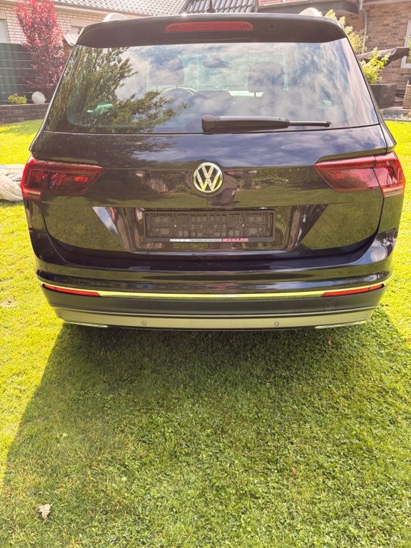 نمای دیگر فولکس واگن تیگوان 2.0 TDI SCR 140kW DSG 4MOTION هایلاین...