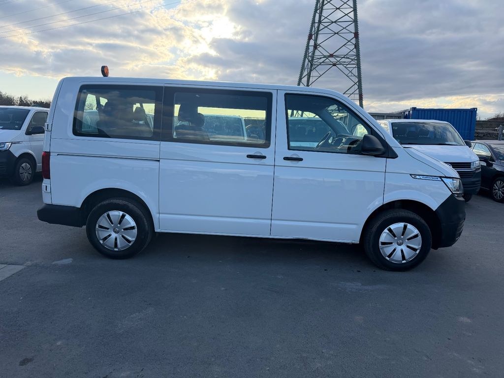نمای دیگر فولکس واگن T6 کاراول 2.0 TDI #9 سرنشین #کولر #PDC