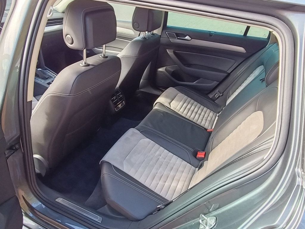 نمای دیگر فولکس واگن VW پاسات استفاده شخصی