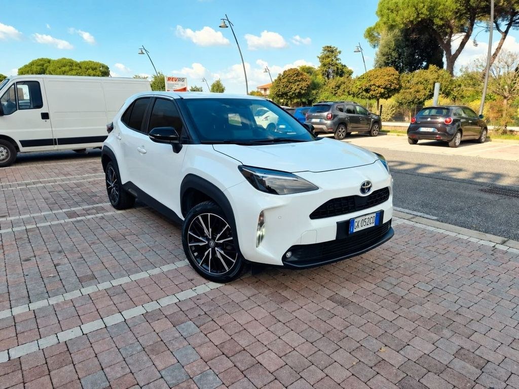 نمای دیگر سایر تویوتا یاریس کراس 1.5 Hybrid 5p. E-CVT اکتیو