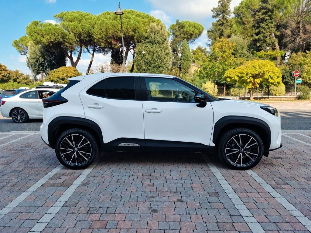 نمای دیگر سایر تویوتا یاریس کراس 1.5 Hybrid 5p. E-CVT اکتیو