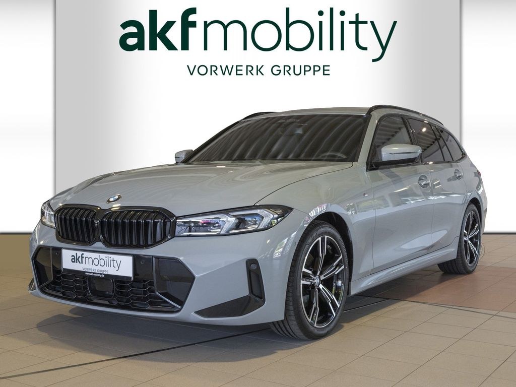 بی ام و 320 d تورینگ xDrive M اسپرت-بی ام و لایف کوکپیت پرو