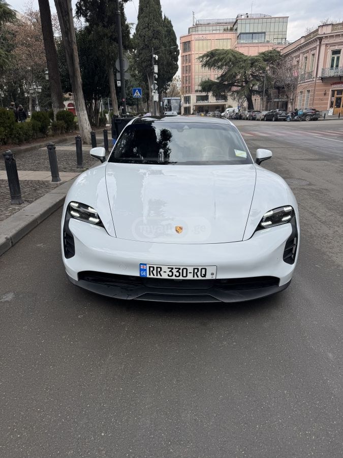 پورشه فول GTS 2022