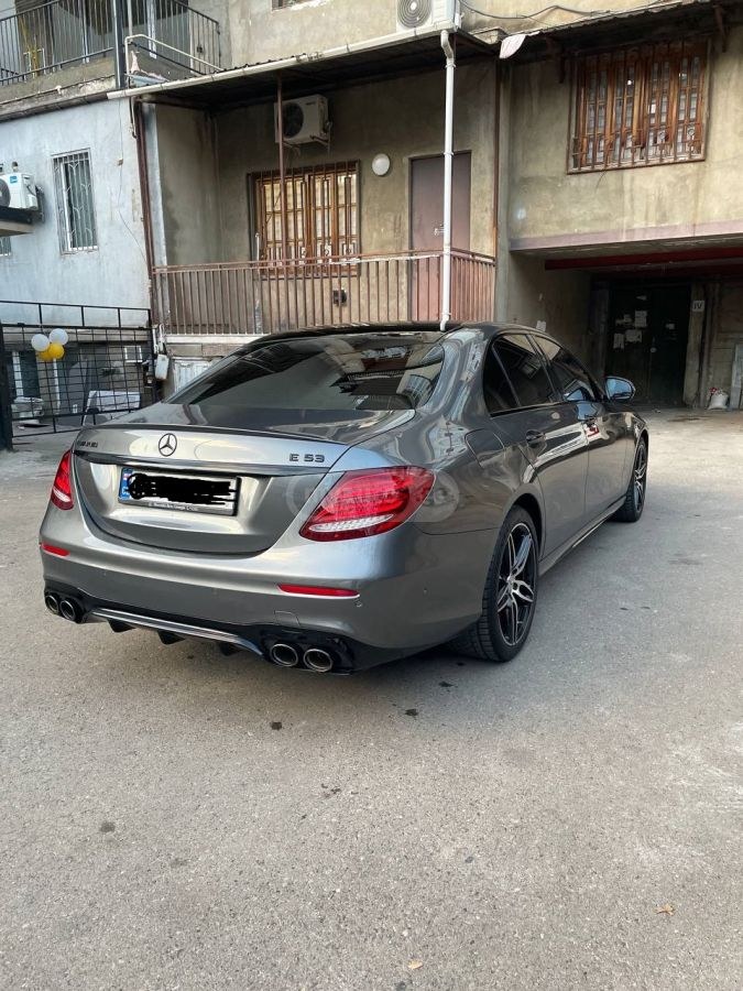 مرسدس بنز پایه AMG E 53 4 در چهار چرخ محرک 2020