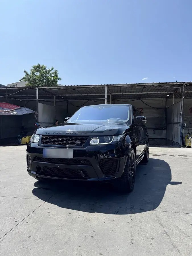 لندروور 5.0L V8 سوپرشارژ SVR 4 در 4 2017