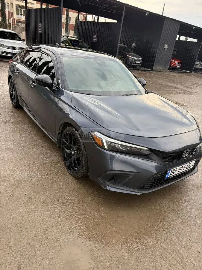 نمای دیگر هوندا EX-L 4 در هاچبک CVT 2022