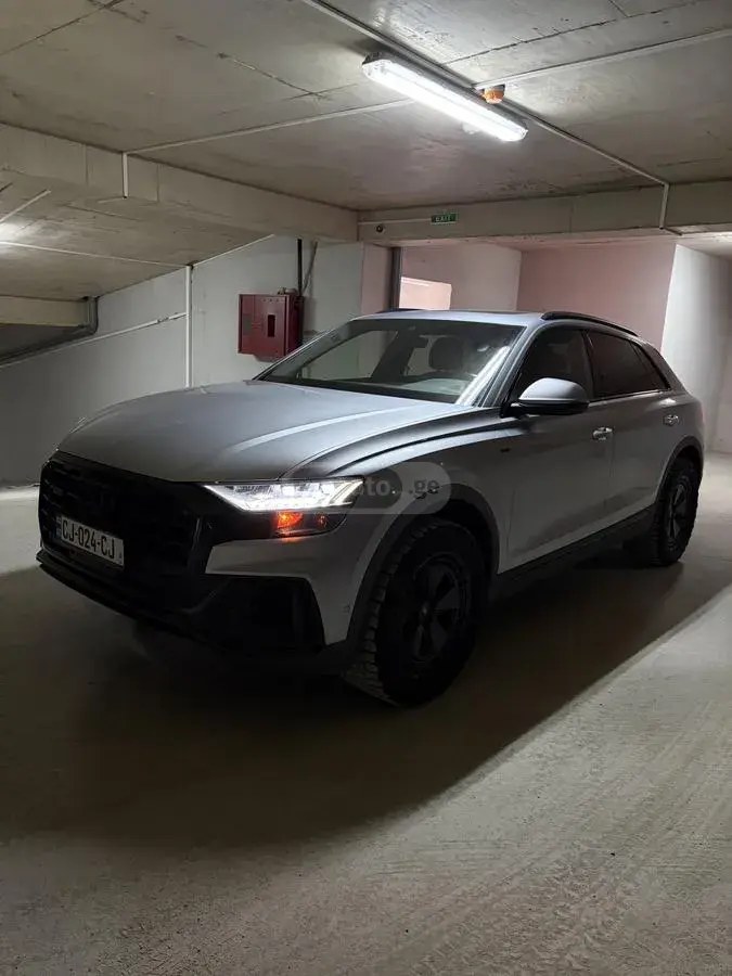 نمای دیگر آئودی 3.0T پریمیوم 4 در تمام چرخ محرک 2019
