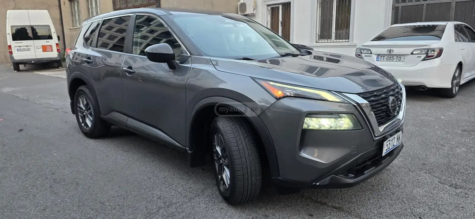 نمای دیگر نیسان S 4dr چهار چرخ محرک CVT 2021
