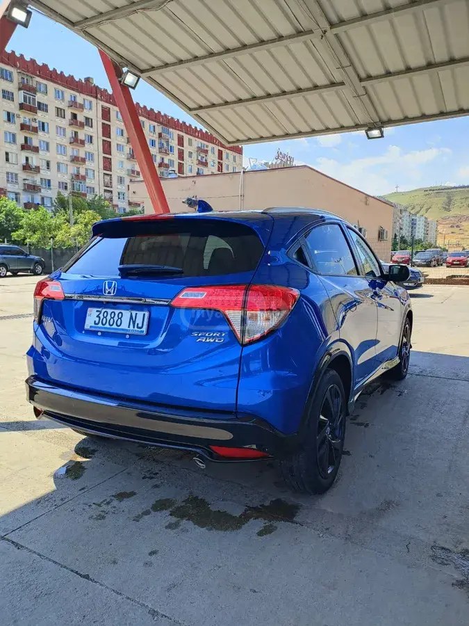 نمای دیگر هوندا اسپرت 4dr چهار چرخ محرک CVT 2022