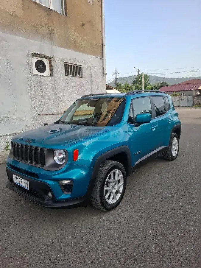 نمای دیگر جیپ لاتیتود 4dr 4x4 اتوماتیک 2021